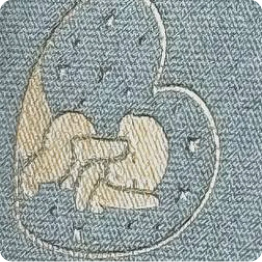 Qualitätsmerkmal des Mriella Piccolo – Edler Leineneinband mit feiner Detail-Bestickung für eine zeitlose Haptik.